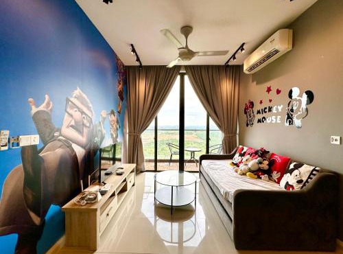 Disney Lakeview Walking to Legoland 2B2B