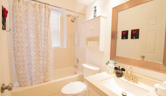 Disney-Themed 4BR Home w/Private Pool | Sleeps 9 | 20 min to Disney