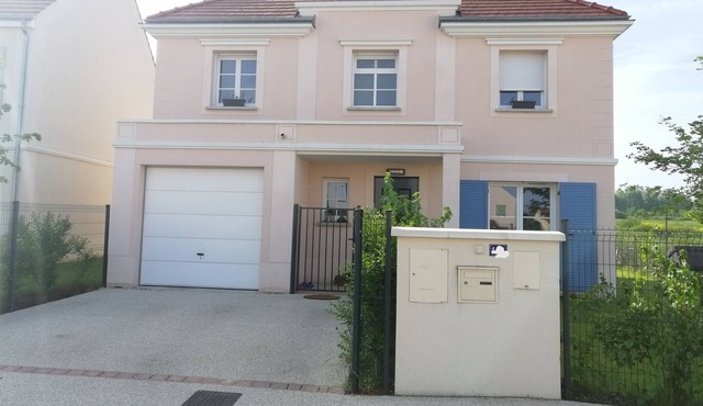 Disneyland House-Marne-la-vallée-Montevrain