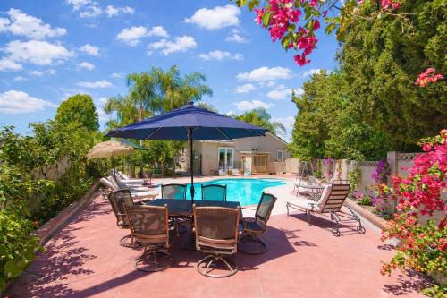 Disneyland Paradise 6 BedRoom 4 Bathroom Pool Spa Games