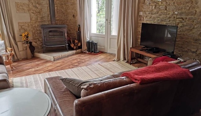 Disponible de nouveau! Très belle maison de campagne, 10kms de la mer