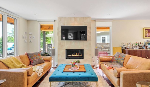 Distinctive Luxe Retreat in Central Boulder