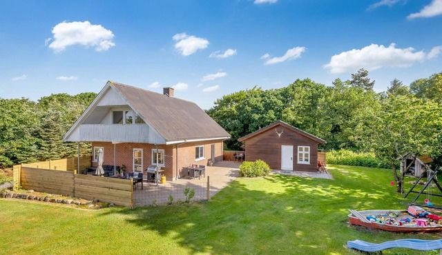 "Ditleif" - 8km to the fjord by Interhome