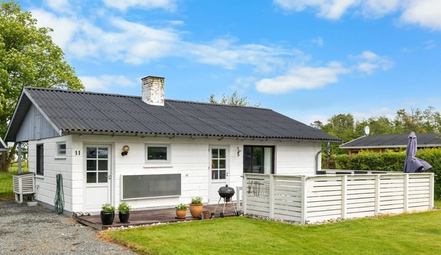 "Diuri" - 380m from the sea by Interhome