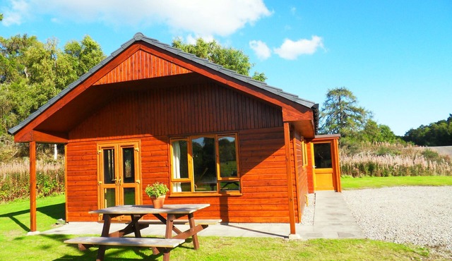 Divach Lodge @ Lochletter Lodges. A 3 bedroom lodges in beautiful Glen Urquhart.