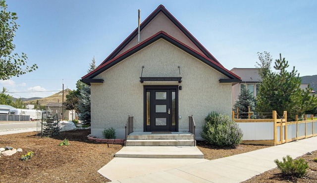 Divine Salida Stay: Walkable Location Near Dtwn!