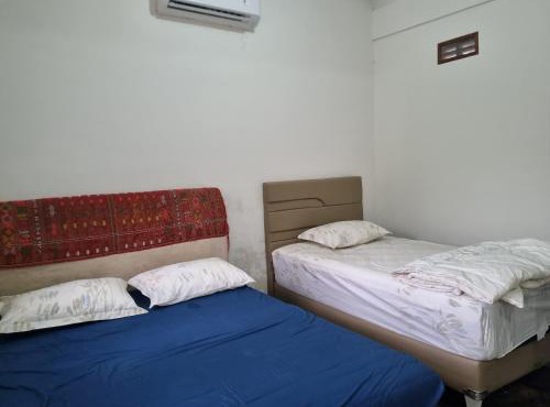 Diyan Padhang Homestay Kamar 6