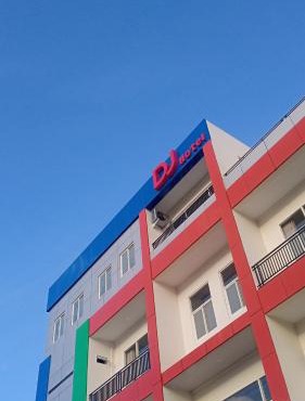 DJ Hotel