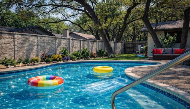 Do nOt ClIcK Private Pool Stocked Kitchen 4BR 5 Beds 1 KING Tile Throughout