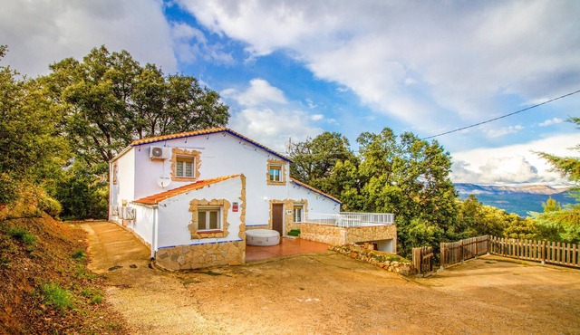 Do you dream of a vacation in a cozy house for the whole family?