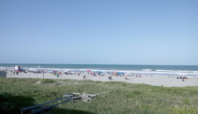 DO YOU LOVE THE BEACH! WE HAVE A PLACE FOR YOU.!