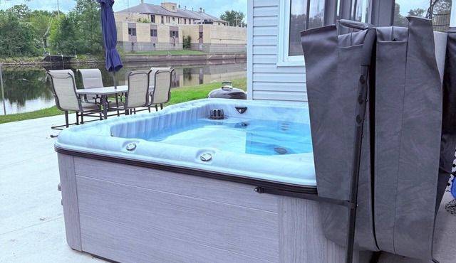 Dock & Drift: Kayaks&SUP|Lake Michigan|Hottub