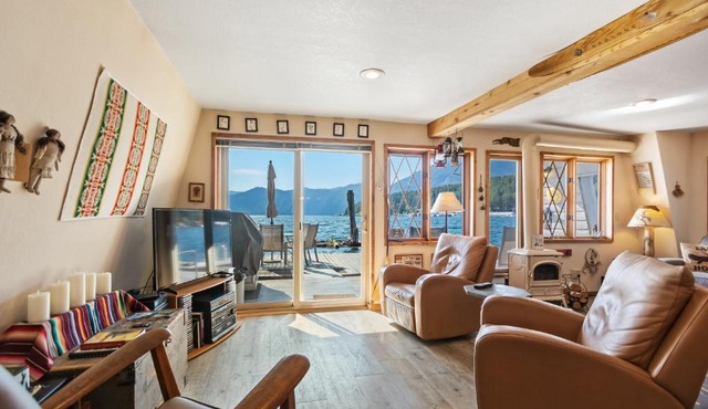 Dock's End Floating Home