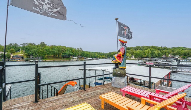 Dock w/Deck & Waterslide: Lake of the Ozarks Gem!
