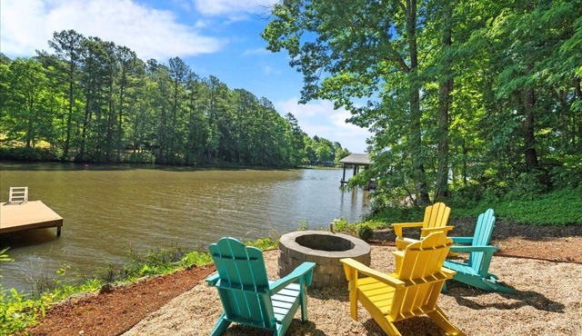 Docksology | Log Cabin Retreat | Sleeps 21