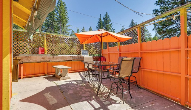 Dodge Ridge Pinecrest Mountain Cabin: Near Hiking!