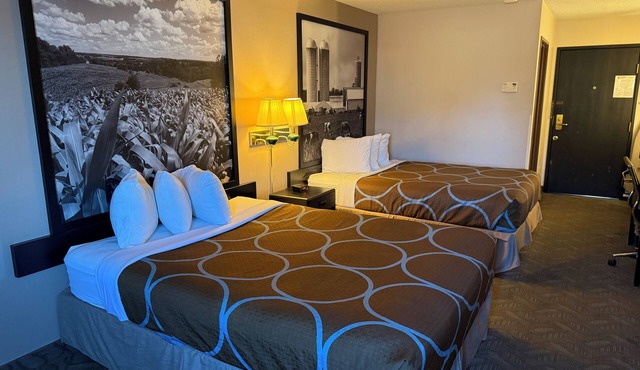 Dodgeville inn and suites