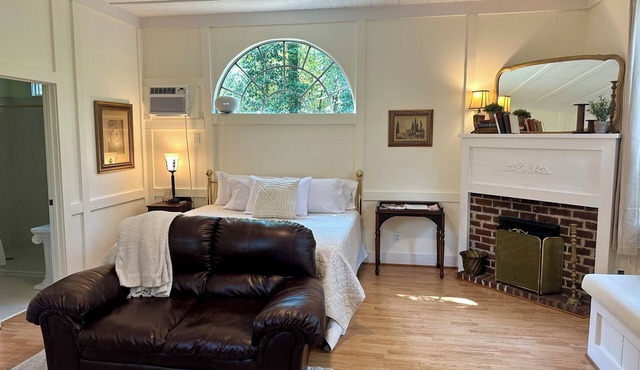 Doe Stowey - An English cottage escape at Stag Leap Cabins!