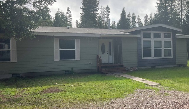 Dog and horse friendly property in Seeley Lake, MT, minutes drive to beaches