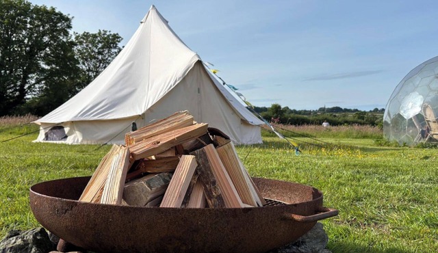 Dog Friendly Cozy Bell Tent With Log Burner