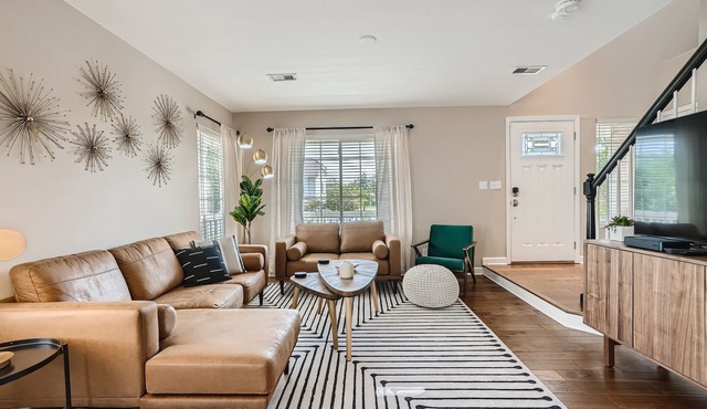 Dog Friendly 20 min Den/Boulder 3BR Outdoor Space