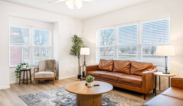Dog-Friendly 5-BR Home for Groups