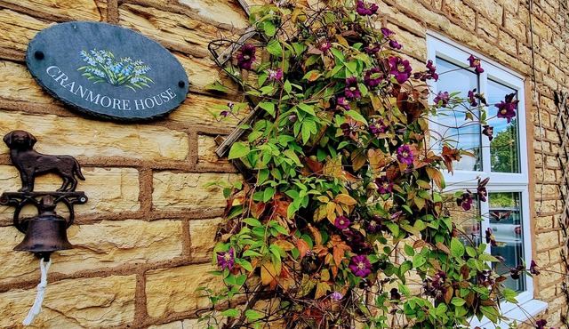 Dog-friendly cottage with walks from the doorstep