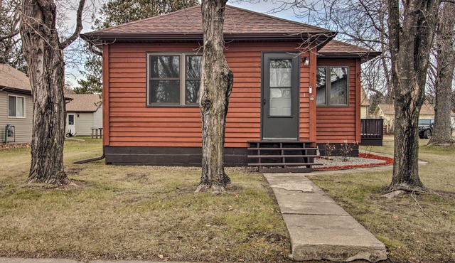 Dog-Friendly Crosby Home w/Bike Storage!