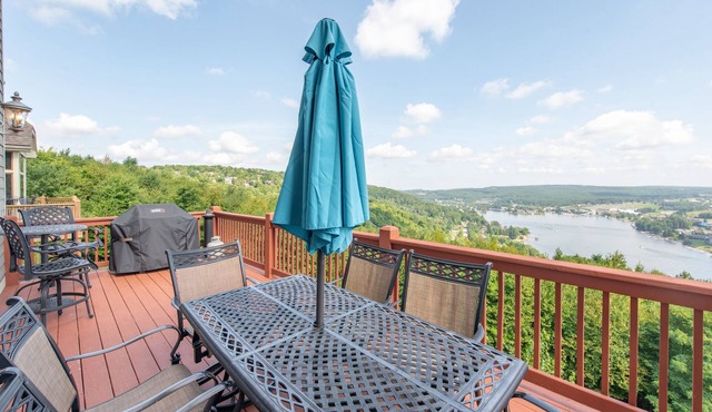 Dog Friendly Deep Creek Escape w/Scenic Mountain Views