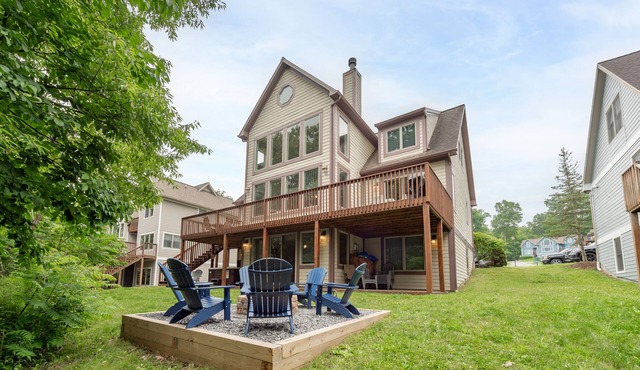 Dog Friendly Deep Creek Retreat w/Hot Tub