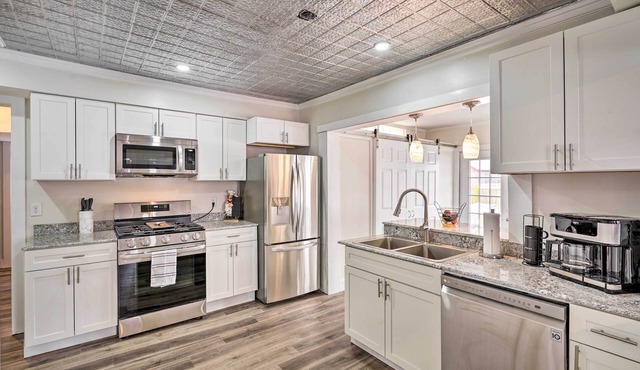 Dog-friendly Downtown Auburn Vacation Rental!