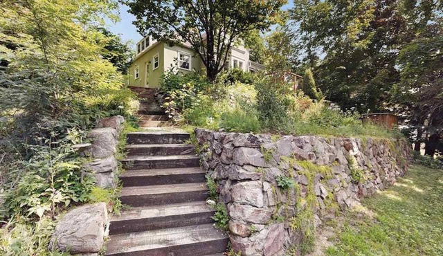 Dog-friendly downtown home with hot tub & deck