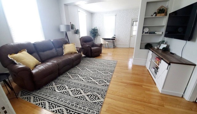 Dog Friendly|Fenced|Winter Monthly Rates