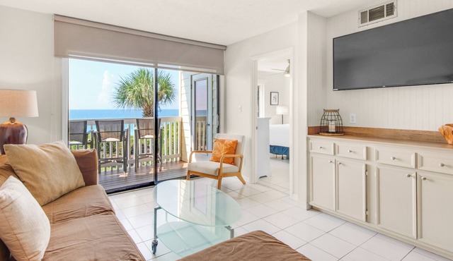 Dog Friendly Gulf-Front Condo in Seagrove Beach, Sleeps 6 + Free Tickets!