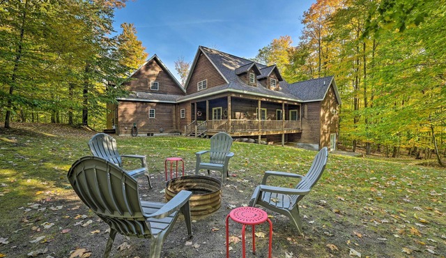 Dog-Friendly Gaylord Retreat < 8 Mi to Town!
