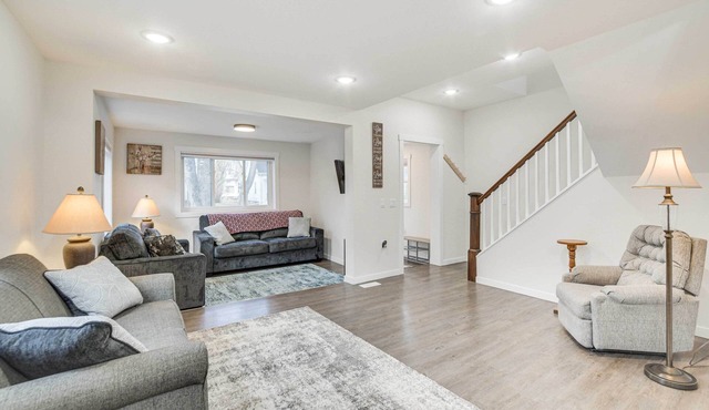 Dog-Friendly Home < 1 Mi to Downtown Fargo!