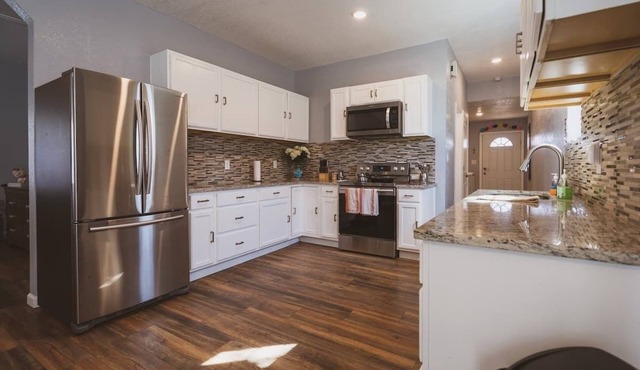 Dog Friendly Home Close to San Antonio Downtown