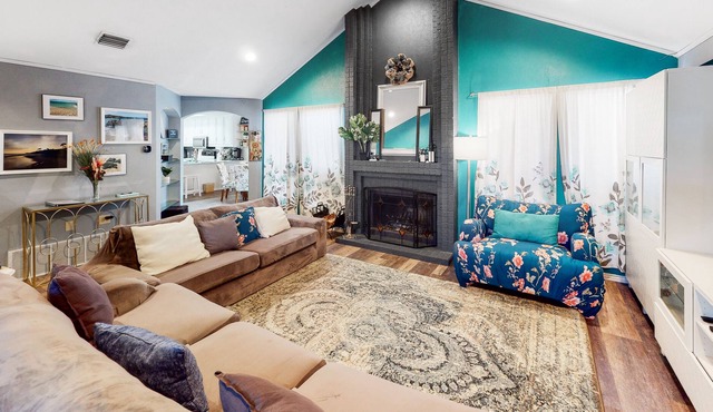 Dog-Friendly Home w/Free WiFi, Central A/C, Large Enclosed Backyard, & Gas Grill
