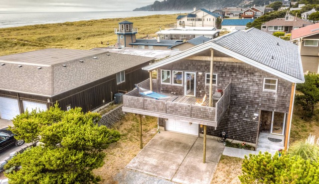 Dog-friendly home with ocean views, deck, hammock, gas grill & gas fireplace
