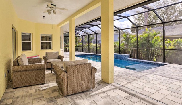 Dog-Friendly Home with Pool and Yard in Bradenton