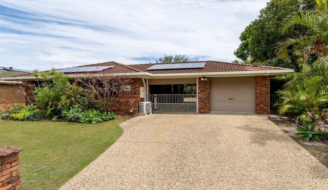 Dog Friendly House Near Beach