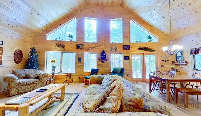 Dog-friendly lakefront lodge with firepit, dock, & gas fireplace