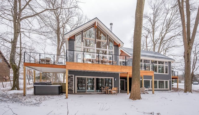 Dog Friendly Luxe Deep Creek Stay w/Indoor Pool