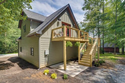 Dog-Friendly Mills River Retreat Near Hiking!