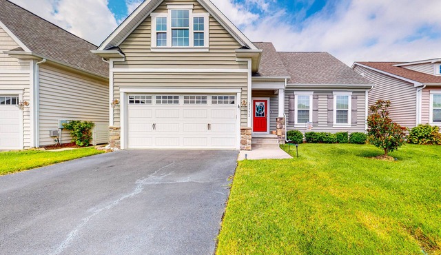 Dog-friendly Millville by the Sea home with large yard, porch, grill, AC, & WiFi