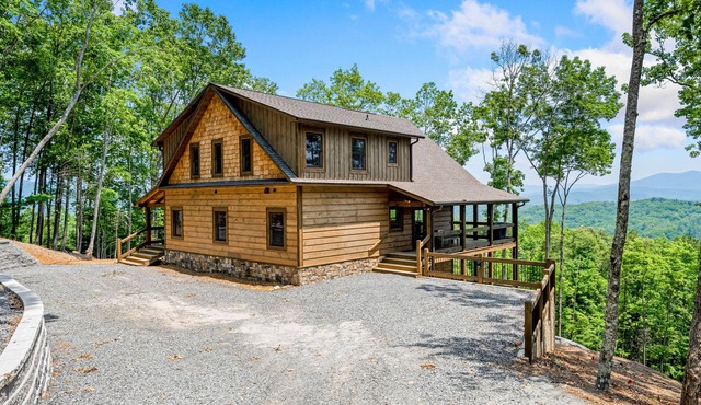 Dog-friendly, mountain-view cabin with hot tub, fireplaces, firepit, game room