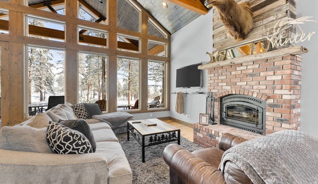Dog-friendly mountain view home with wood fireplace, washer/dryer, & patio