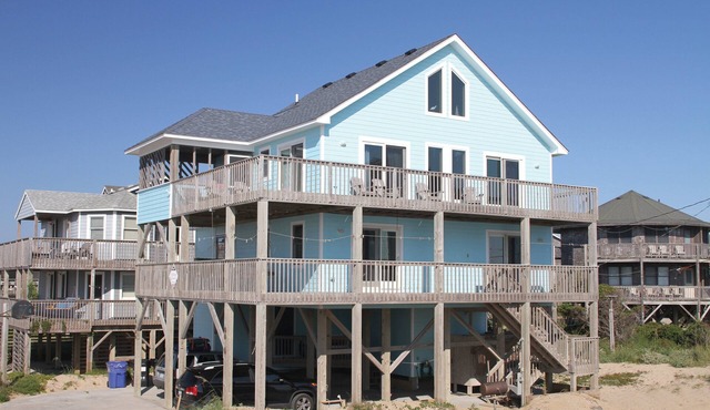 Dog-Friendly, Ocean View House w/AC, Private Hot Tub, Shared Pool, Private W/D