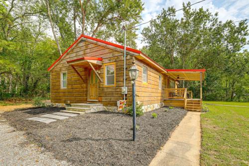 Dog-Friendly Retreat Near Delaware Bay