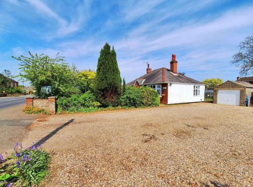 Dog Friendly Spacious Family Home on Norfolk Coast